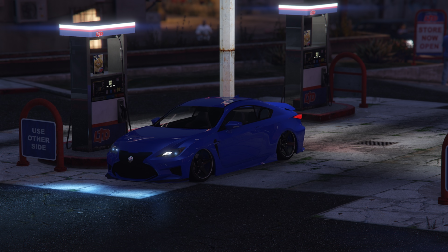 Lexus Lapis Lazuli crew color