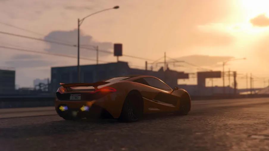 McLaren Papaya Orange crew color