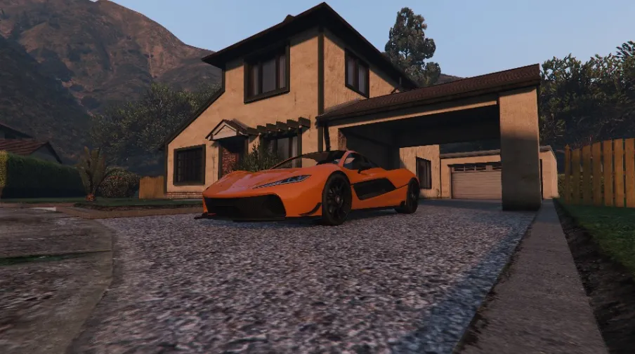 McLaren Papaya Orange crew color